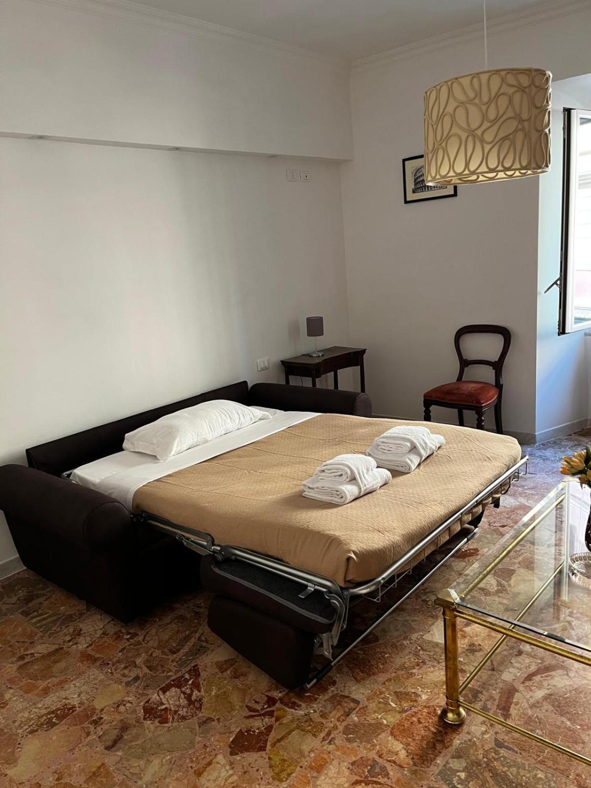 Be Your Home - Stendardi'S House Rome Bagian luar foto