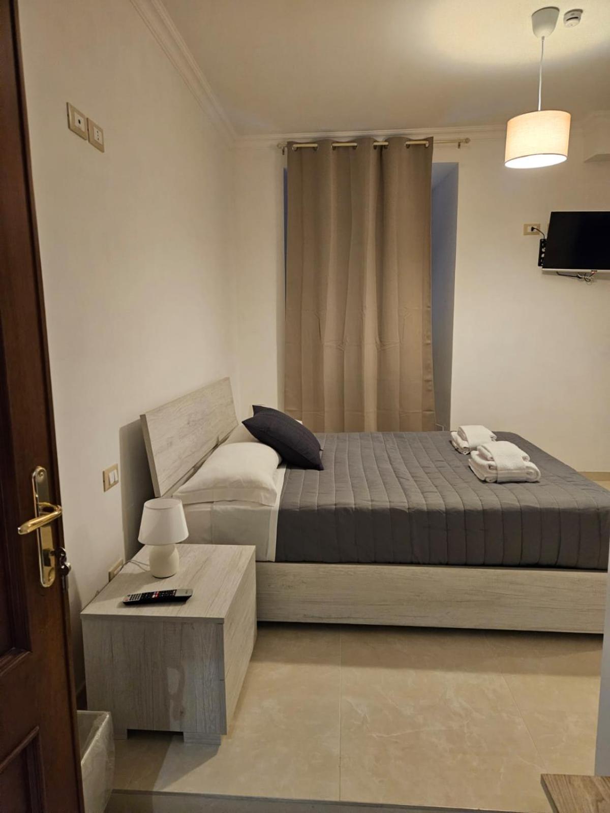 Be Your Home - Stendardi'S House Rome Bagian luar foto