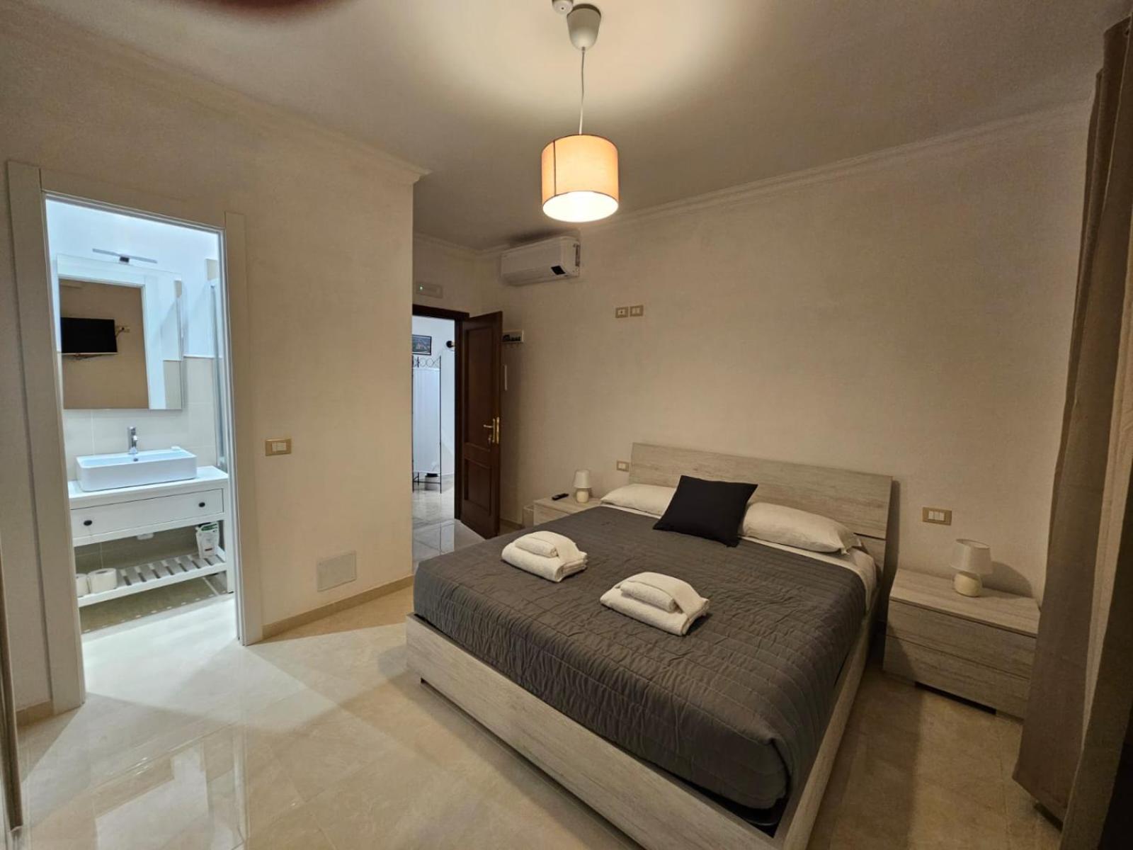 Be Your Home - Stendardi'S House Rome Bagian luar foto