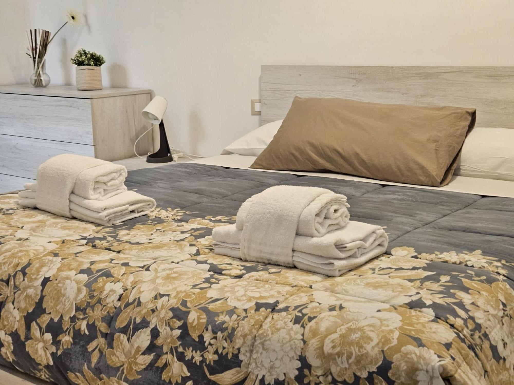 Be Your Home - Stendardi'S House Rome Bagian luar foto